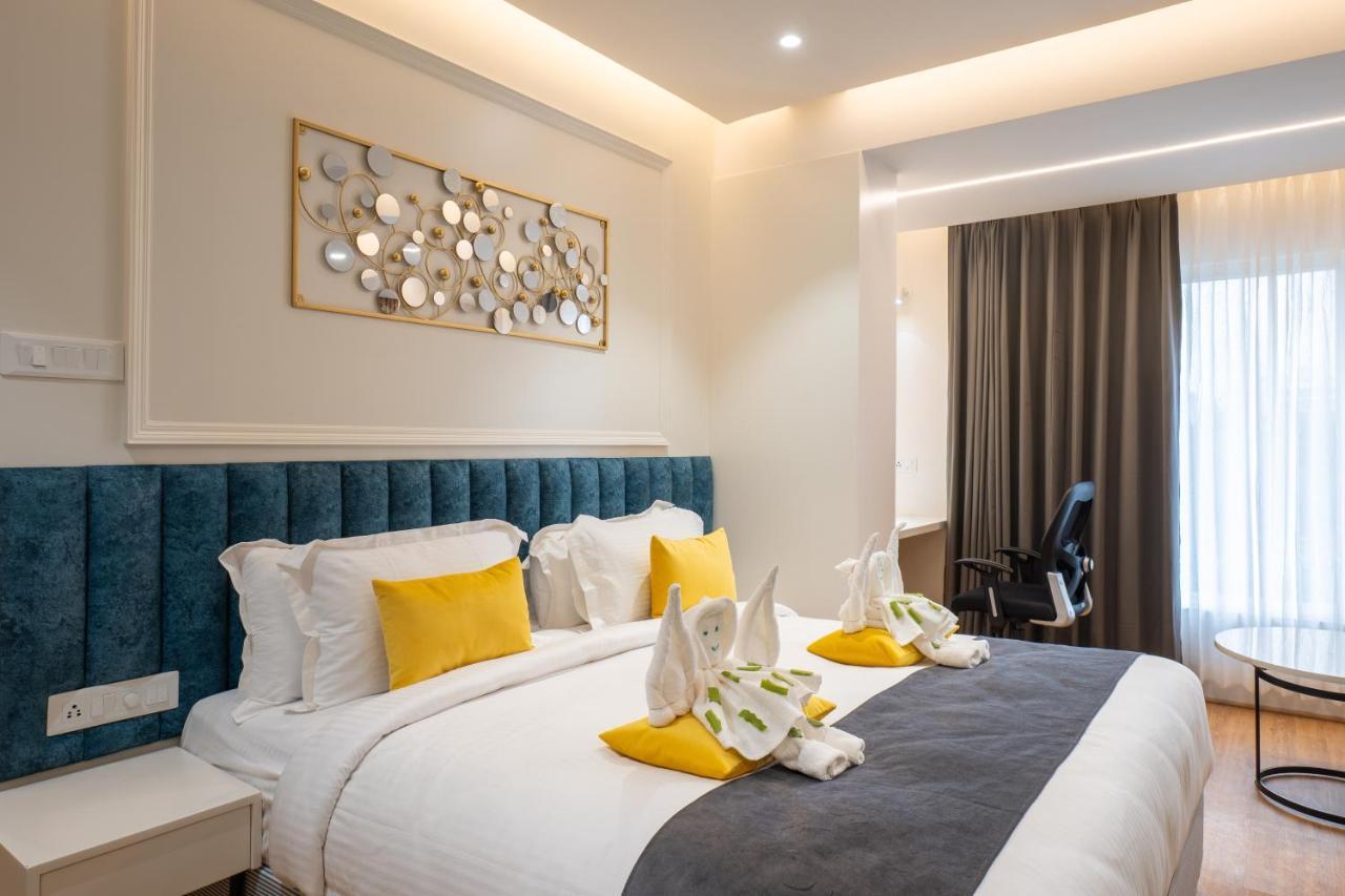 Clubway Grand A Boutique Hotel Jorhat Ngoại thất bức ảnh